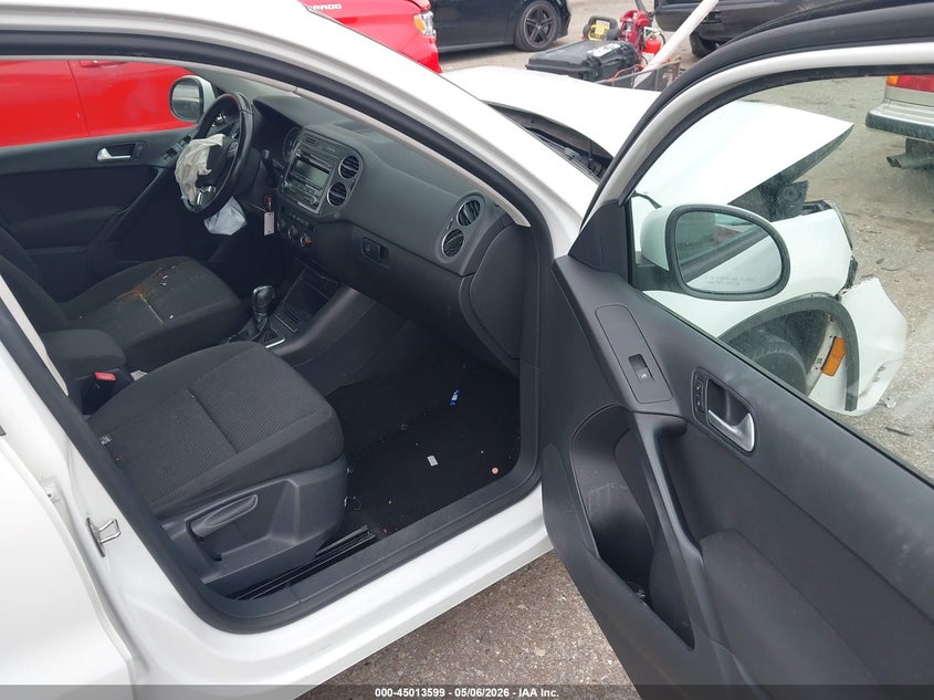 2014 Volkswagen Tiguan VIN WVGAV3AX2EW623428 IAAI salvage auction — FRONT END, Salvage (Texas), sold $300 on 2026-07-22 (photo 5)