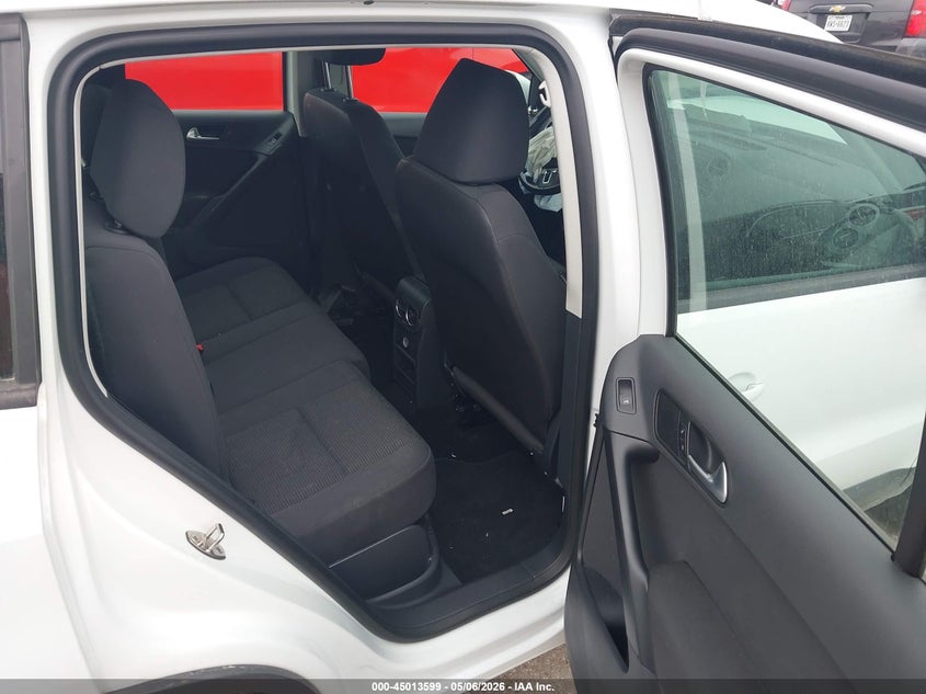 2014 Volkswagen Tiguan VIN WVGAV3AX2EW623428 IAAI salvage auction — FRONT END, Salvage (Texas), sold $300 on 2026-07-22 (photo 8)