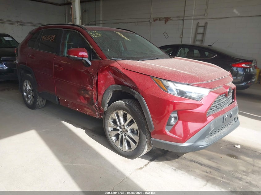 2024 Toyota Rav 4 VIN 2T3A1RFV4RW483204 IAAI salvage auction — FRONT END, Salvage (Minnesota), sold $12,800 on 2026-07-17 (photo 1)