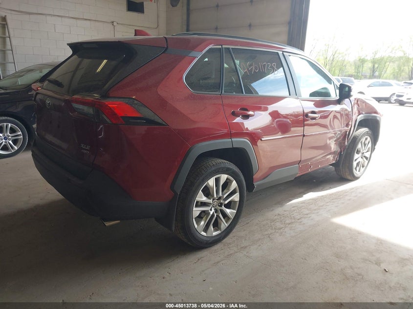 2024 Toyota Rav 4 VIN 2T3A1RFV4RW483204 IAAI salvage auction — FRONT END, Salvage (Minnesota), sold $12,800 on 2026-07-17 (photo 4)