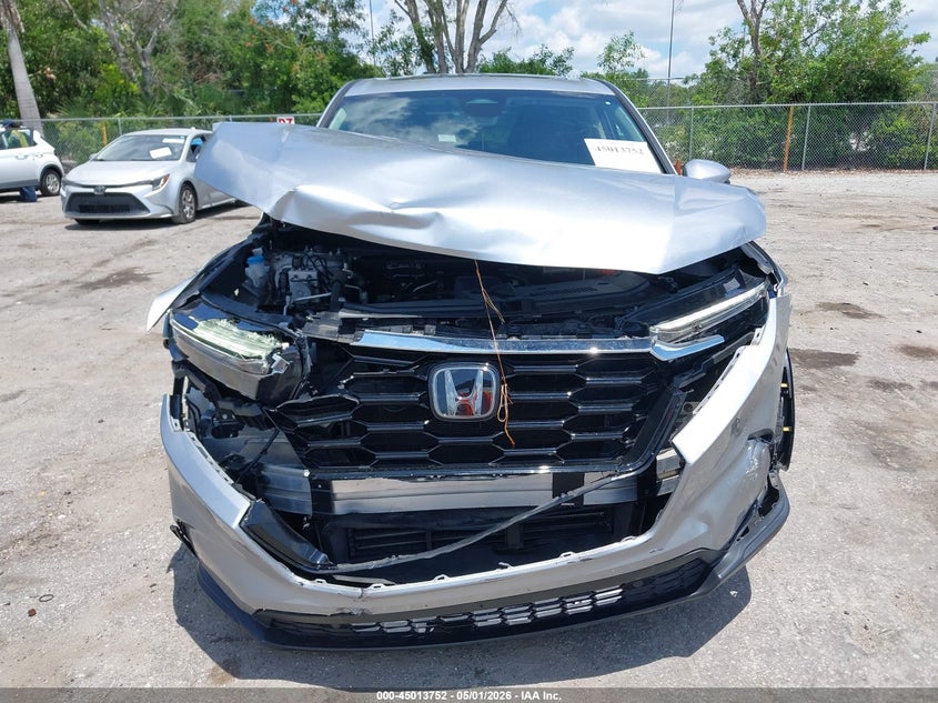 2023 Honda Cr-v VIN 7FARS4H72PE020258 IAAI salvage auction — FRONT END, Wait Title, sold $10,200 on 2026-07-27 (photo 6)