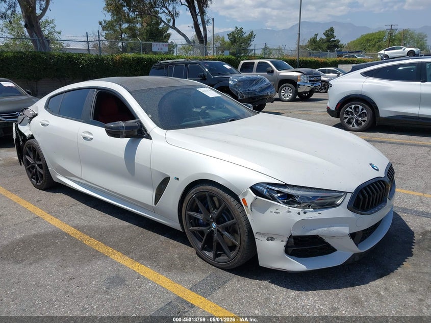 2020 BMW 8er VIN WBAGV8C07LCE44960 IAAI salvage auction — REAR END, Salvage (California), sold $23,500 on 2026-07-25 (photo 1)