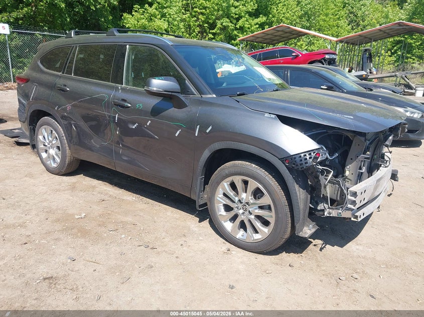 2020 Toyota Highlander VIN 5TDDZRBH9LS017282 IAAI salvage auction — FRONT END, Salvage - Greater Than 75% (Maryland), sold $8,600 on 2026-07-21 (photo 1)