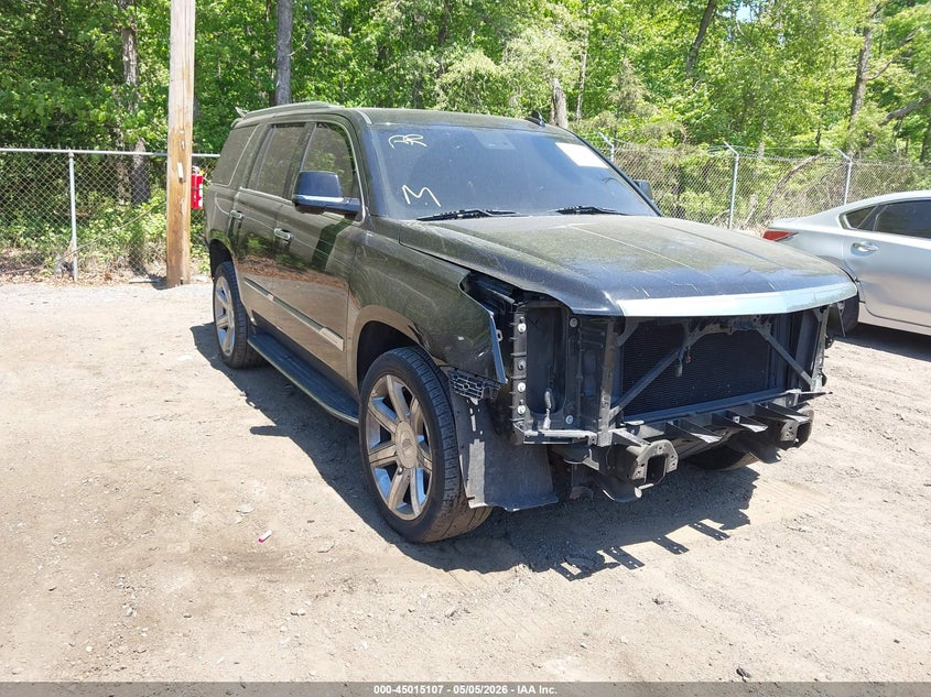 2020 Cadillac Escalade VIN 1GYS4BKJ3LR138964 — IAAI salvage auction photo