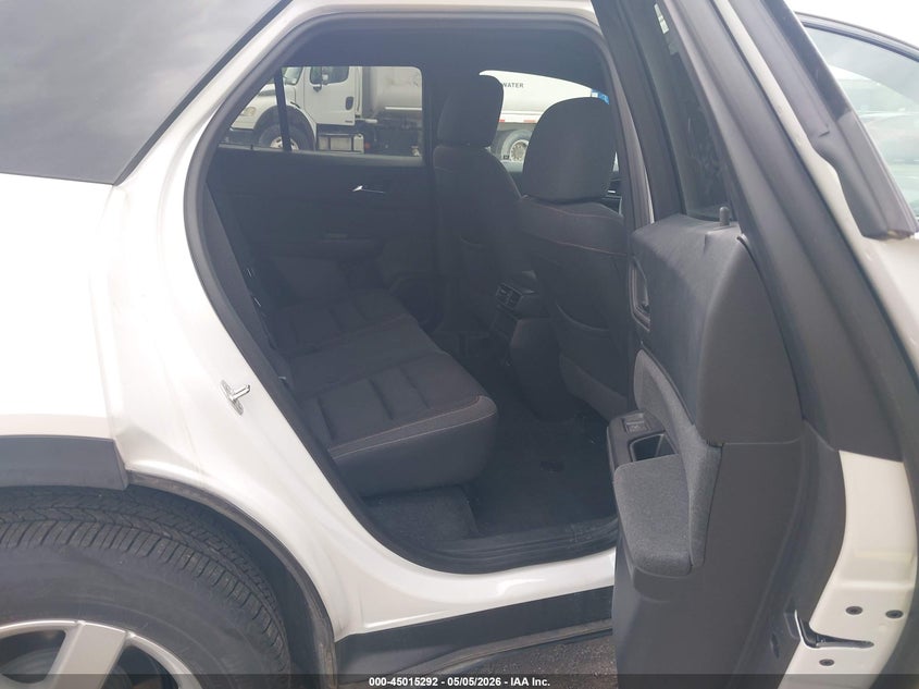 2024 Honda Prologue VIN 3GPKHVRJ5RS513274 IAAI salvage auction — HAIL, Salvage Title, sold $16,075 on 2026-09-01 (photo 8)