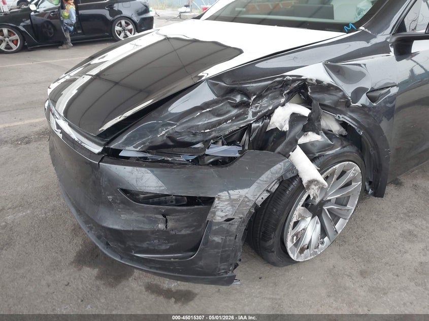 2026 Tesla Model y VIN 7SAYGDED3TF445438 IAAI salvage auction — LEFT FRONT, Salvage (California), sold $10,100 on 2026-07-29 (photo 6)