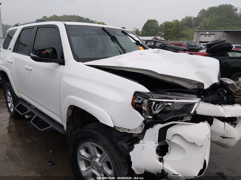 2021 Toyota 4runner VIN JTENU5JR8M5968940 IAAI salvage auction — FRONT END, Salvage (West Virginia), sold $12,350 on 2026-07-09 (photo 1)