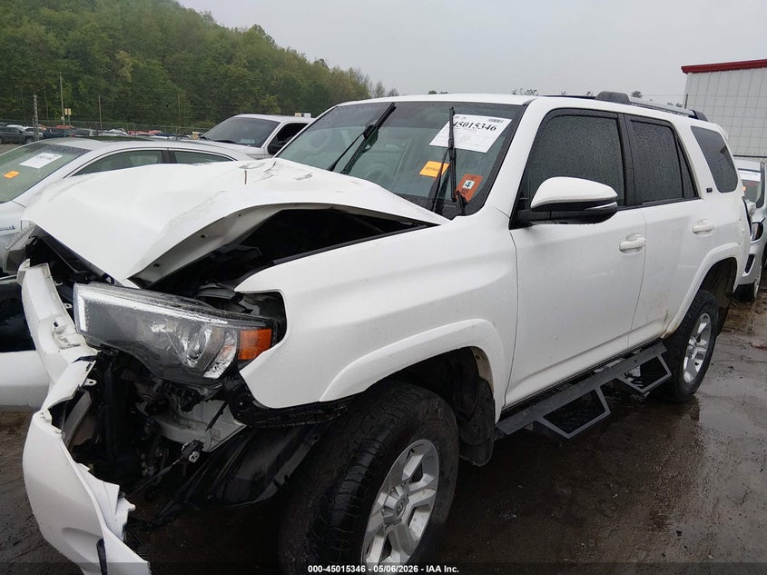 2021 Toyota 4runner VIN JTENU5JR8M5968940 IAAI salvage auction — FRONT END, Salvage (West Virginia), sold $12,350 on 2026-07-09 (photo 2)