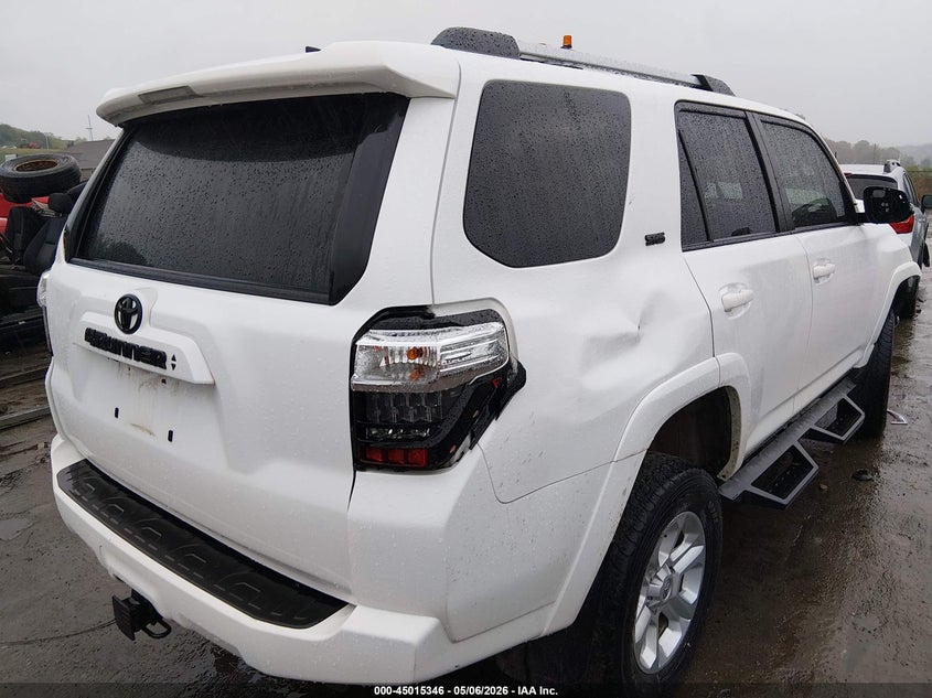 2021 Toyota 4runner VIN JTENU5JR8M5968940 IAAI salvage auction — FRONT END, Salvage (West Virginia), sold $12,350 on 2026-07-09 (photo 4)