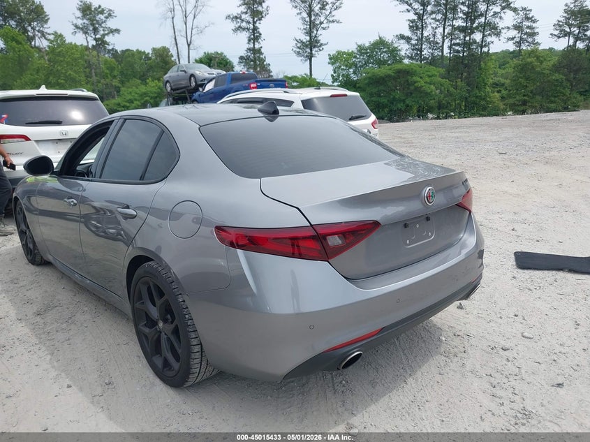 2021 Alfa romeo Giulia VIN ZARFAMBN0M7647671 IAAI salvage auction — SIDE, Wait Title, sold $8,100 on 2026-07-09 (photo 3)