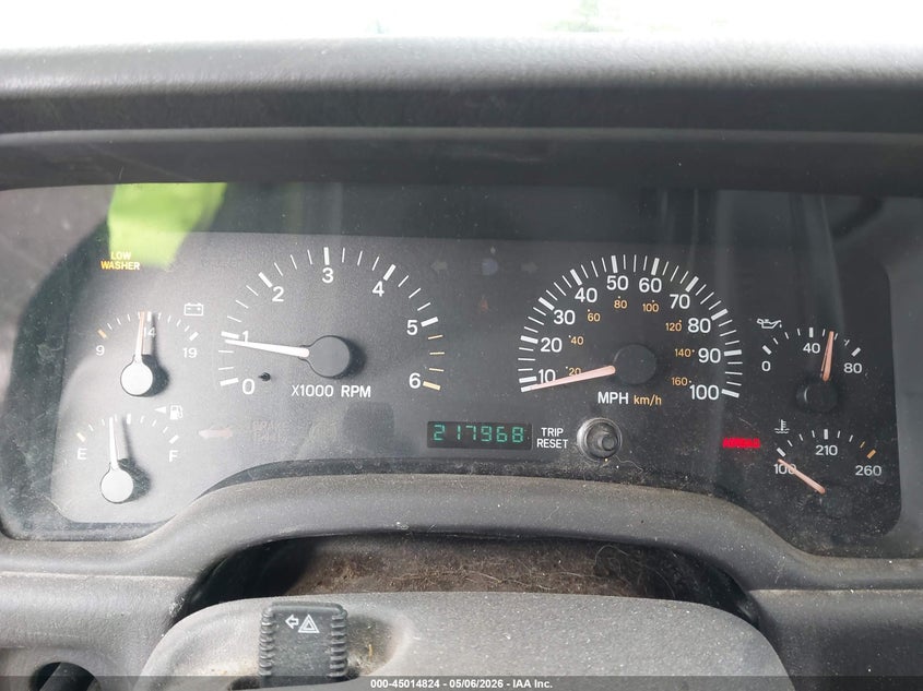 2001 Jeep Cherokee VIN 1J4FF48S01L524796 IAAI salvage auction — RIGHT FRONT, Salvage (Ohio), sold $275 on 2026-07-23 (photo 7)