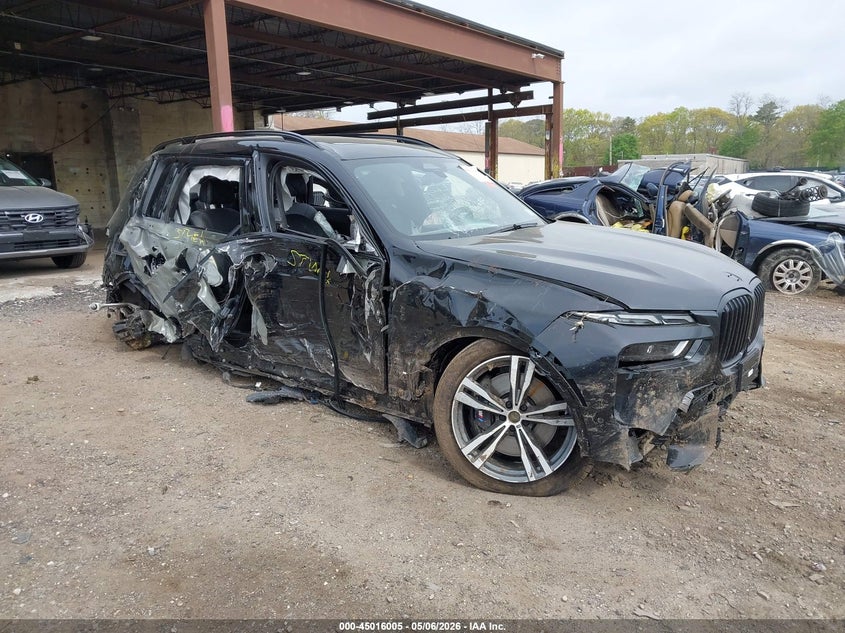 2026 BMW X7 VIN 5UX23EM02T9106181 IAAI salvage auction — REAR END, Mv-907A (New York), sold $12,850 on 2026-07-28 (photo 1)