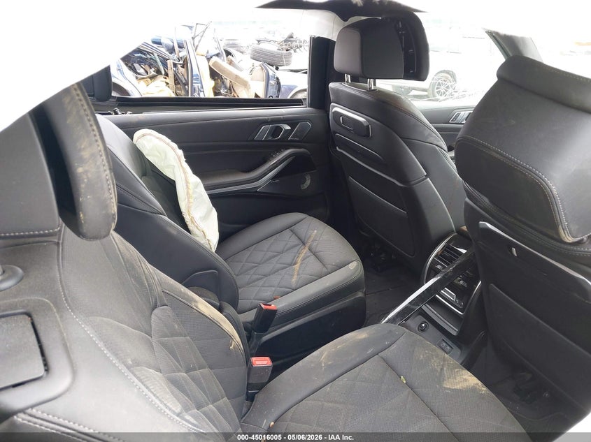2026 BMW X7 VIN 5UX23EM02T9106181 IAAI salvage auction — REAR END, Mv-907A (New York), sold $12,850 on 2026-07-28 (photo 8)