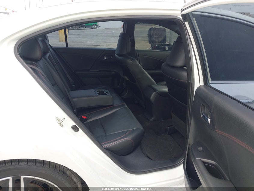2017 Honda Accord VIN 1HGCR2F14HA077511 IAAI salvage auction — FRONT END, Salvage (California), sold $4,300 on 2026-08-22 (photo 8)
