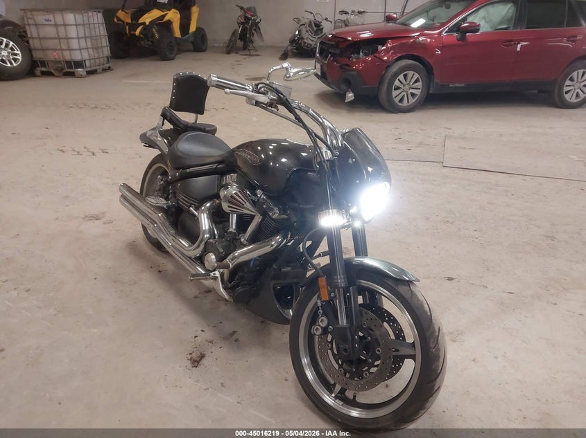 2002 Yamaha Xv VIN JYAVP14EX2A002778 IAAI salvage auction — LEFT & RIGHT, Salvage (Maine), sold $750 on 2026-07-13 (photo 1)