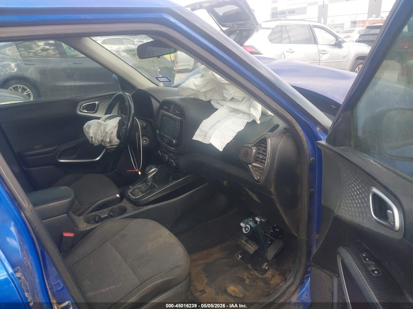 2020 Kia Soul VIN KNDJ63AU9L7073904 IAAI salvage auction — FRONT END, Salvage (Texas), sold $1,350 on 2026-07-28 (photo 5)
