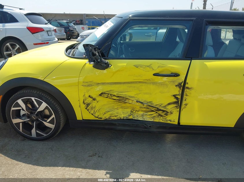 2026 Mini Hard top VIN WMW43GD04T2Y26402 IAAI salvage auction — LEFT SIDE, Salvage (California), sold $15,400 on 2026-07-15 (photo 6)