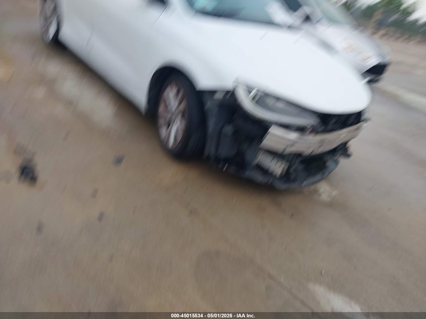 2015 Chrysler 200 VIN 1C3CCCAB3FN653072 IAAI salvage auction — FRONT END, Original (Texas), sold $325 on 2026-07-11 (photo 6)