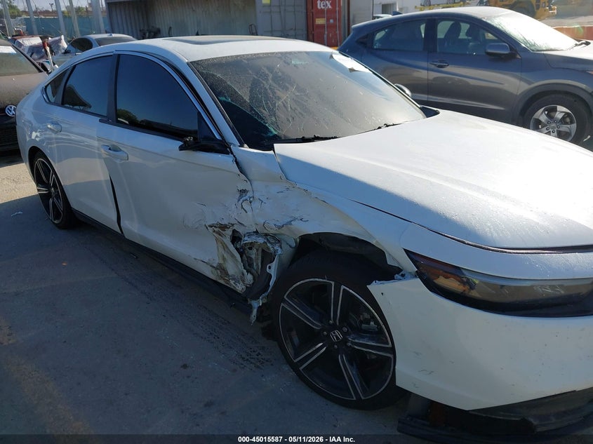2025 Honda Accord VIN 1HGCY2F54SA020416 IAAI salvage auction — RIGHT FRONT, Salvage (California), sold $8,300 on 2026-07-29 (photo 6)