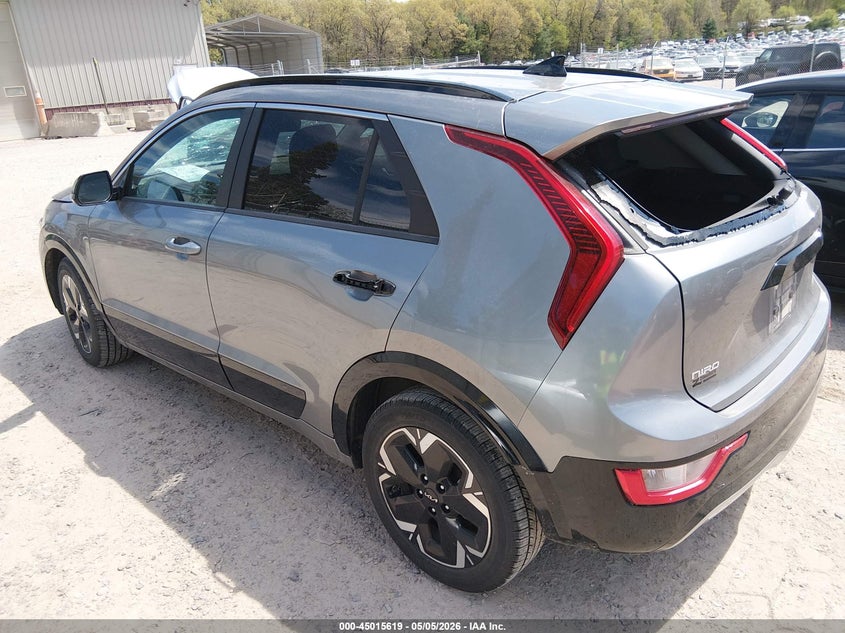 2024 Kia Niro VIN KNDCR3L13R5098465 IAAI salvage auction — HAIL, Clear Claim Paid (Wisconsin), sold $25 on 2026-07-30 (photo 3)