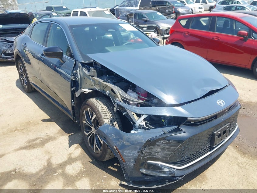 2026 Toyota Crown VIN JTDAAAAF9T3044933 IAAI salvage auction — RIGHT FRONT, Wait Title, sold $15,700 on 2026-07-29 (photo 1)