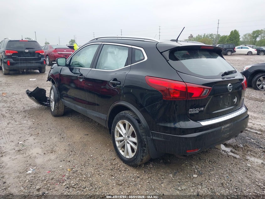 2017 Nissan Rogue VIN JN1BJ1CR4HW128615 IAAI salvage auction — NORMAL WEAR, Original (Ohio), sold $600 on 2026-07-08 (photo 3)