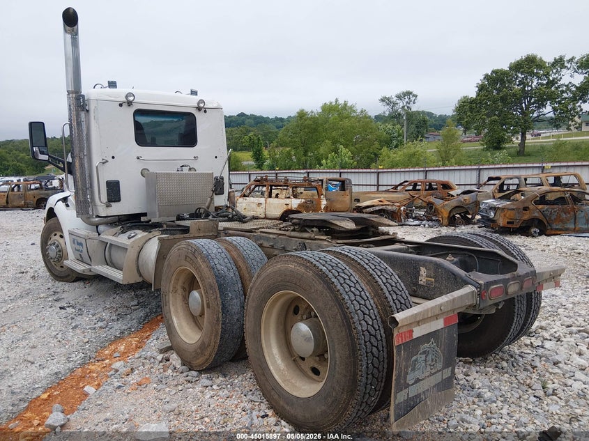2021 Peterbilt 579 VIN 1XPBDP9X3MD754142 IAAI salvage auction — ROLLOVER, Clear (Arkansas), sold $7,100 on 2026-07-08 (photo 3)