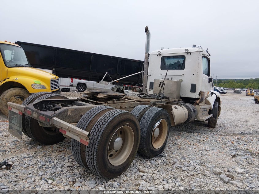 2021 Peterbilt 579 VIN 1XPBDP9X3MD754142 IAAI salvage auction — ROLLOVER, Clear (Arkansas), sold $7,100 on 2026-07-08 (photo 4)