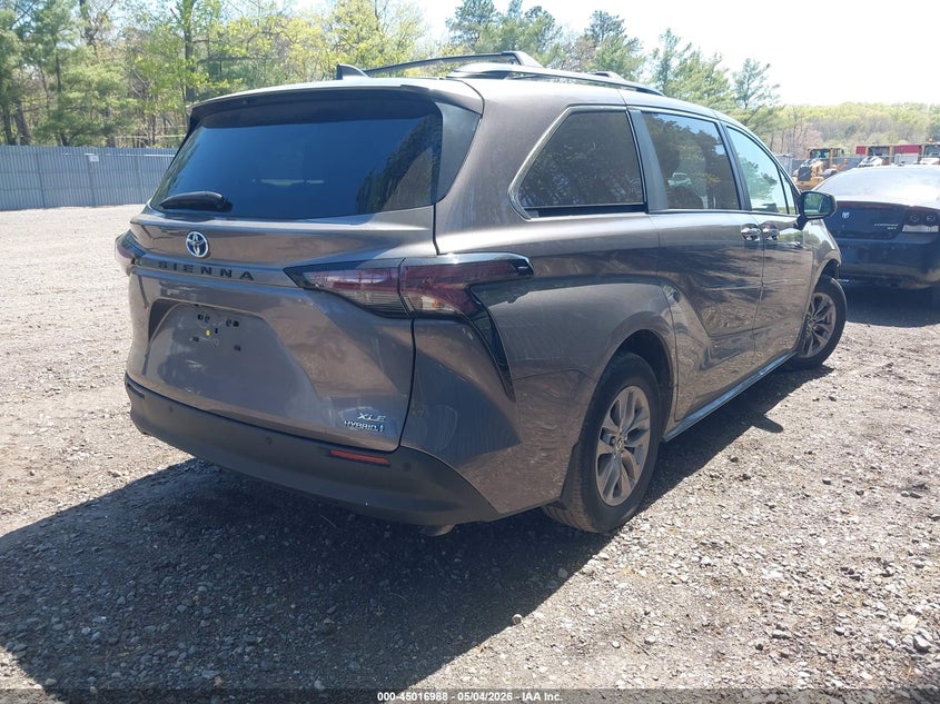 2023 Toyota Sienna VIN 5TDJRKEC0PS173131 IAAI salvage auction — FRONT END, Salvage (New Jersey), sold $17,150 on 2026-07-29 (photo 4)