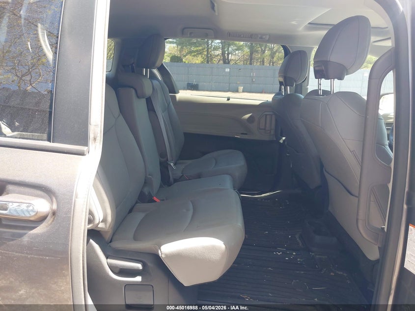 2023 Toyota Sienna VIN 5TDJRKEC0PS173131 IAAI salvage auction — FRONT END, Salvage (New Jersey), sold $17,150 on 2026-07-29 (photo 8)