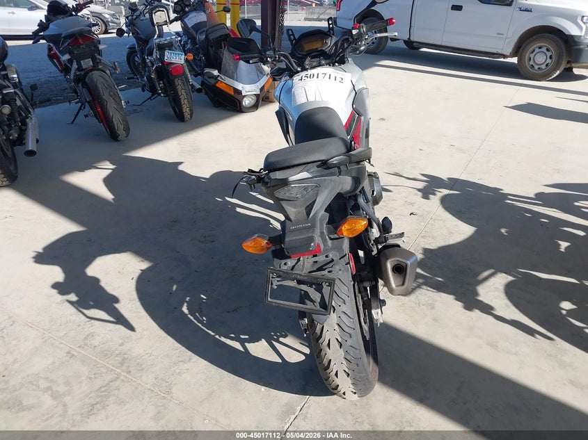 2018 Honda Cb VIN MLHPC4606J5500105 IAAI salvage auction — FRONT END, Bill Of Sale (Washington), sold $625 on 2026-07-21 (photo 6)