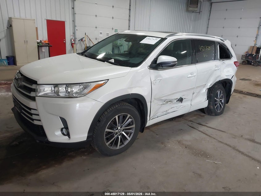 2018 Toyota Highlander VIN 5TDJZRFHXJS493146 IAAI salvage auction — LEFT SIDE, Salvage (Minnesota), sold $9,150 on 2026-07-08 (photo 2)
