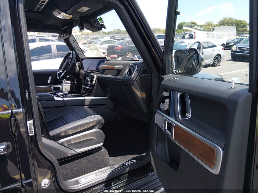 2024 Mercedes-benz G-klasse VIN W1NYC6BJ0RX517394 IAAI salvage auction — LEFT FRONT, Wait Title, sold $65,500 on 2026-07-27 (photo 5)