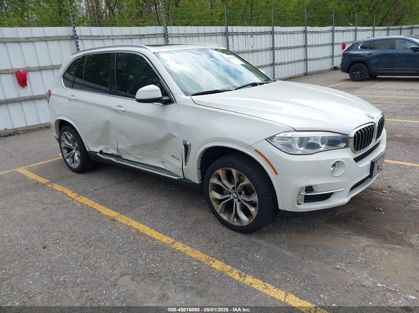 2014 BMW X5 VIN 5UXKR0C51E0H16565 IAAI salvage auction — RIGHT SIDE, Clear (Michigan), sold $1,850 on 2026-07-27 (photo 1)