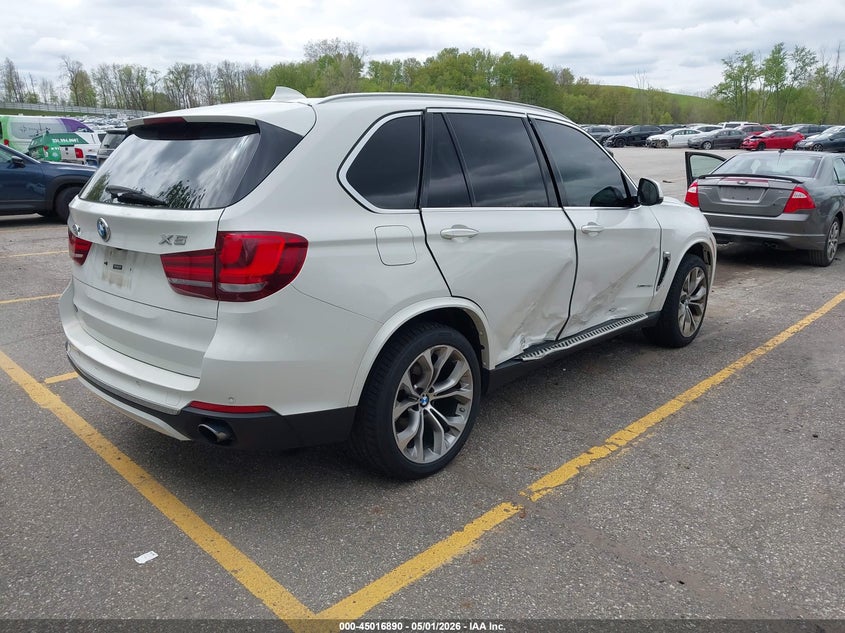 2014 BMW X5 VIN 5UXKR0C51E0H16565 IAAI salvage auction — RIGHT SIDE, Clear (Michigan), sold $1,850 on 2026-07-27 (photo 4)