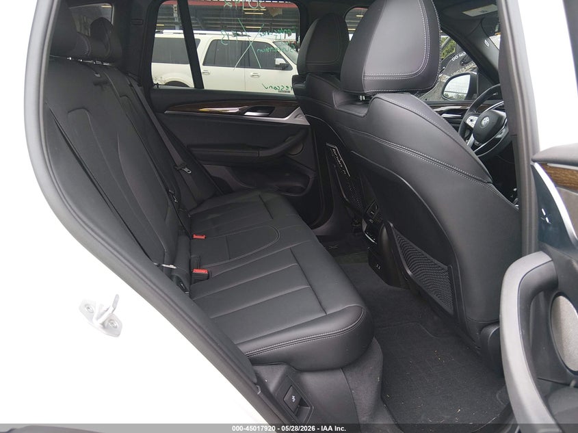 2024 BMW X3 VIN WBX47DP05RN309542 IAAI salvage auction — LEFT FRONT, Salvage Title, sold $14,000 on 2026-09-06 (photo 8)