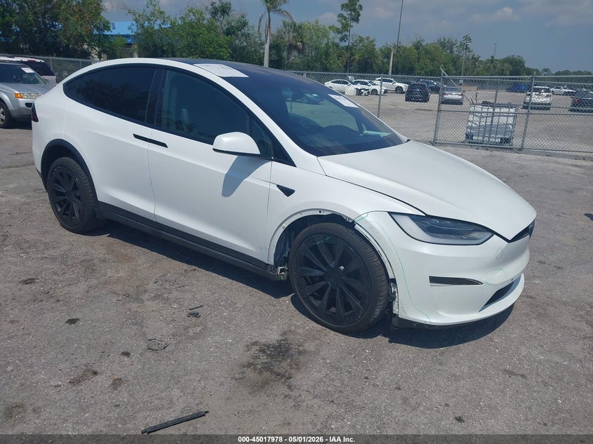 2023 Tesla Model x VIN 7SAXCBE52PF373142 — IAAI salvage auction photo