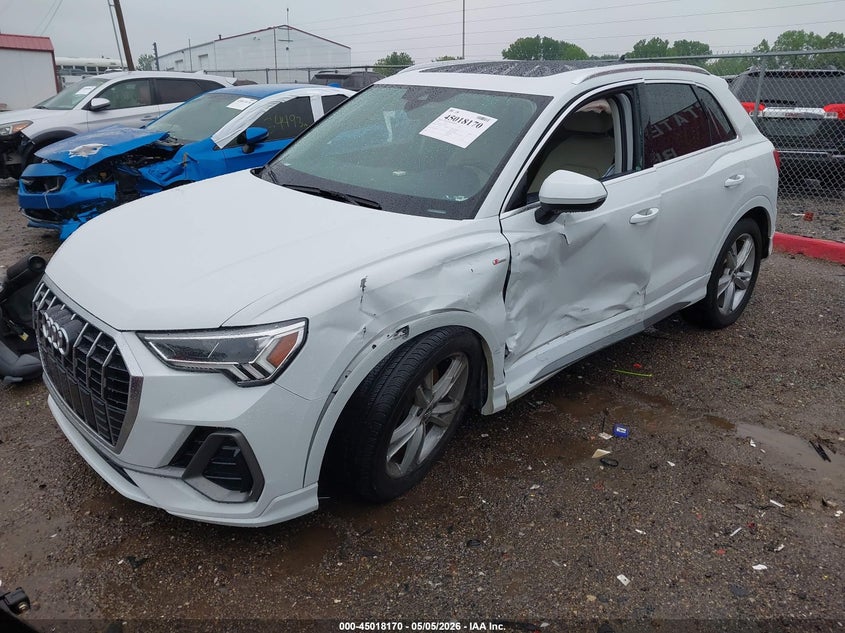 2020 Audi Q3 VIN WA1EECF37L1071814 IAAI salvage auction — LEFT SIDE, Salvage (Indiana), sold $7,200 on 2026-07-15 (photo 2)
