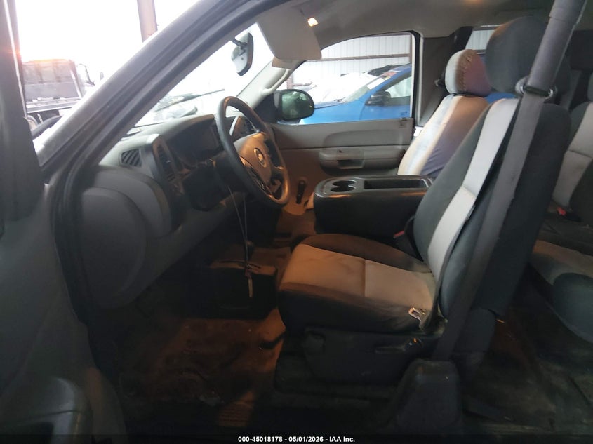 2008 Chevrolet Silverado VIN 2GCEK19J481124628 IAAI salvage auction — SIDE, Salvage (Louisiana), sold $1,475 on 2026-07-26 (photo 5)