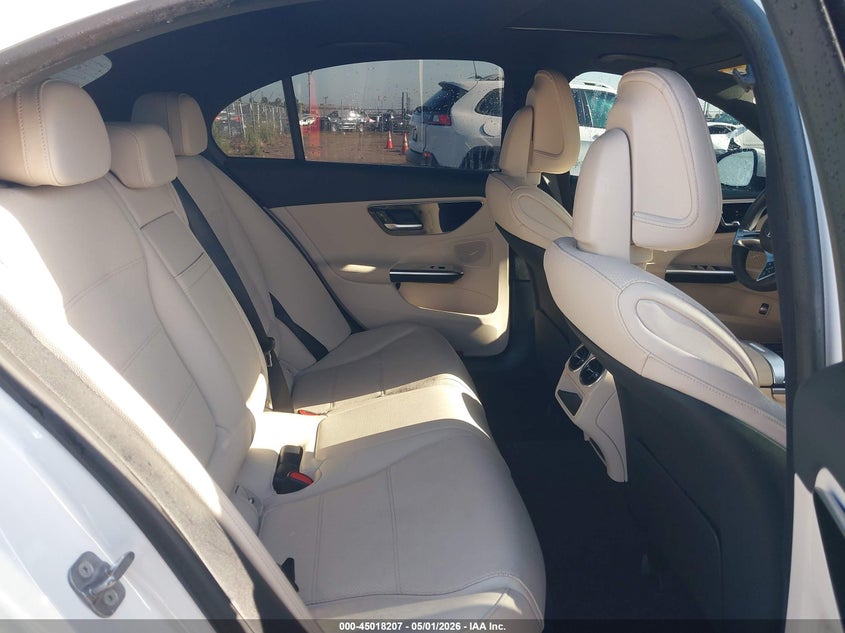 2025 Mercedes-benz C-klasse VIN W1KAF4HB1SR255244 IAAI salvage auction — RIGHT FRONT, Salvage (California), sold $21,100 on 2026-07-15 (photo 8)