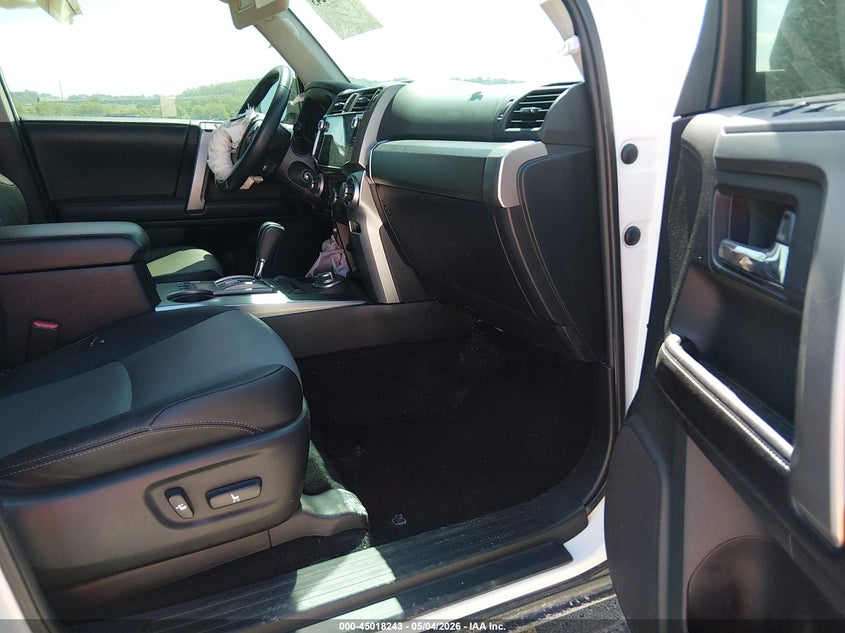 2016 Toyota 4runner VIN JTEBU5JR4G5378838 IAAI salvage auction — FRONT END, Salvage (Missouri), sold $6,800 on 2026-07-23 (photo 5)