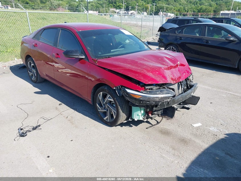 2025 Hyundai Elantra VIN KMHLM4DGXSU880910 IAAI salvage auction — FRONT END, Salvage (Illinois), sold $4,650 on 2026-07-28 (photo 1)