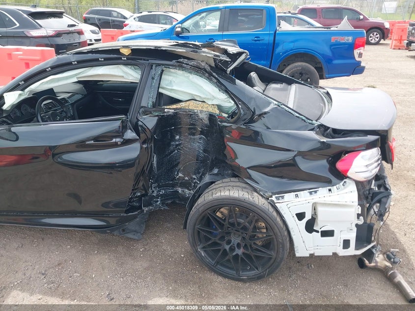 2017 BMW M4 VIN WBS3R9C31HA014064 IAAI salvage auction — LEFT & RIGHT, Salvage (Illinois), sold $10,250 on 2026-07-15 (photo 6)