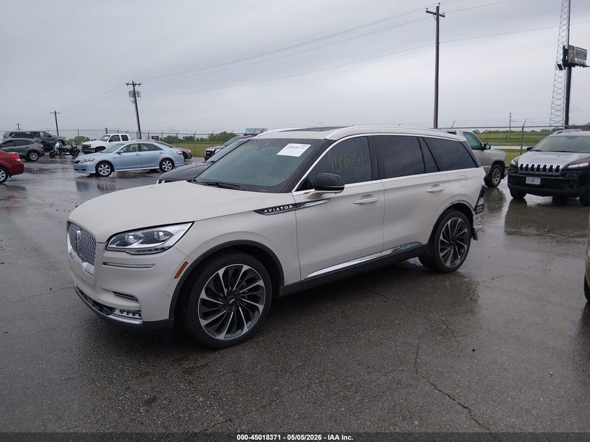 2020 Lincoln Aviator VIN 5LM5J7XC2LGL26978 IAAI salvage auction — REAR END, Salvage (Missouri), sold $13,550 on 2026-07-16 (photo 2)