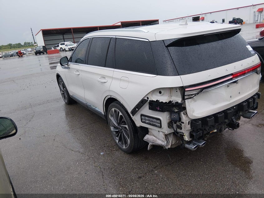 2020 Lincoln Aviator VIN 5LM5J7XC2LGL26978 IAAI salvage auction — REAR END, Salvage (Missouri), sold $13,550 on 2026-07-16 (photo 3)