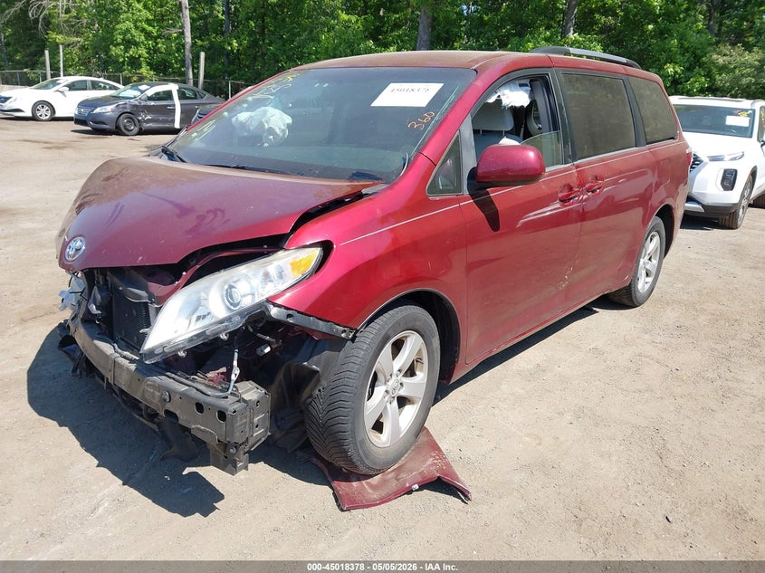 2015 Toyota Sienna VIN 5TDKK3DC9FS648662 IAAI salvage auction — FRONT END, Salvage - Greater Than 75% (Maryland), sold $1,500 on 2026-07-22 (photo 2)