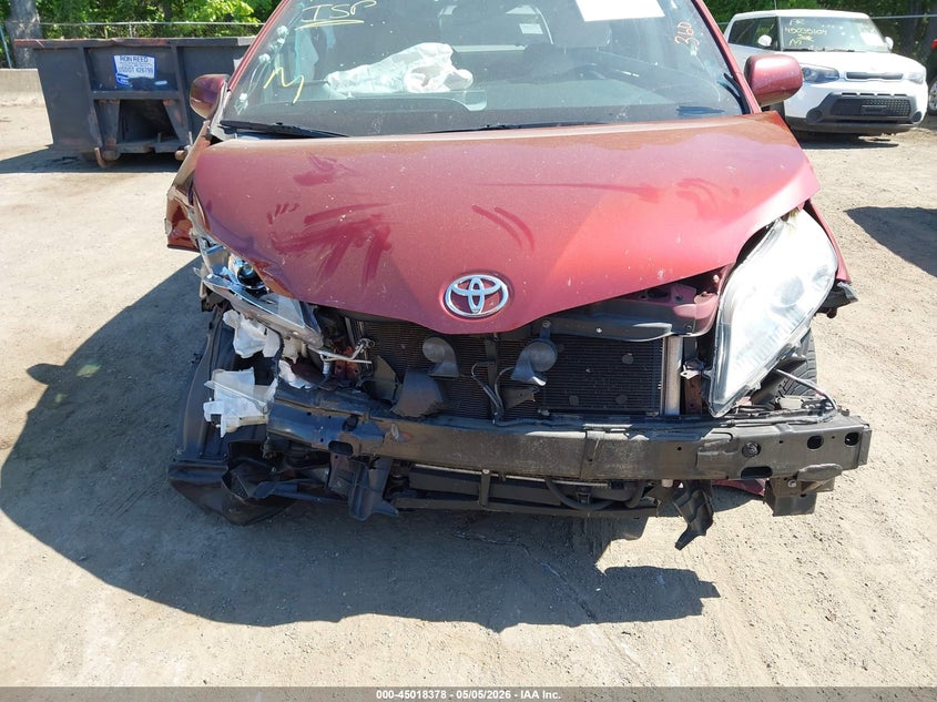 2015 Toyota Sienna VIN 5TDKK3DC9FS648662 IAAI salvage auction — FRONT END, Salvage - Greater Than 75% (Maryland), sold $1,500 on 2026-07-22 (photo 6)