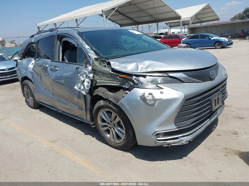 2024 Toyota Sienna VIN 5TDJRKEC7RS224790 IAAI salvage auction — LEFT & RIGHT, Salvage (California), sold $5,200 on 2026-07-15 (photo 1)