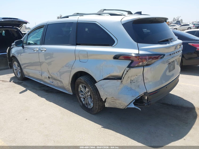 2024 Toyota Sienna VIN 5TDJRKEC7RS224790 IAAI salvage auction — LEFT & RIGHT, Salvage (California), sold $5,200 on 2026-07-15 (photo 3)