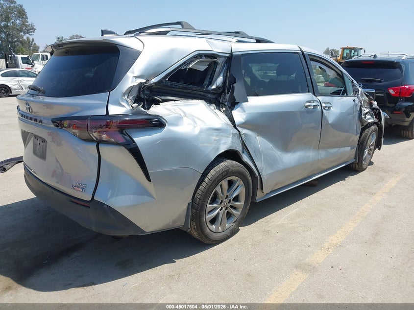 2024 Toyota Sienna VIN 5TDJRKEC7RS224790 IAAI salvage auction — LEFT & RIGHT, Salvage (California), sold $5,200 on 2026-07-15 (photo 4)